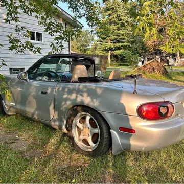 2002 Mazda MX-5 Miata