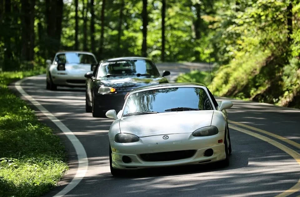 2002 Mazda NB MX-5 Miata - Image 4 of 6