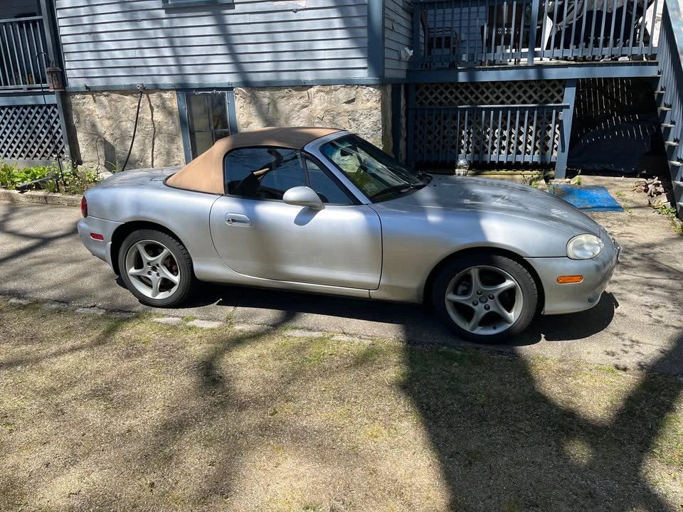 2002 Mazda NB MX-5 Miata - Image 3 of 3