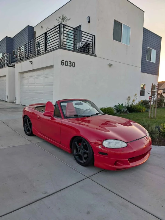 2002 Mazda NB MX-5 Miata - Image 2 of 8