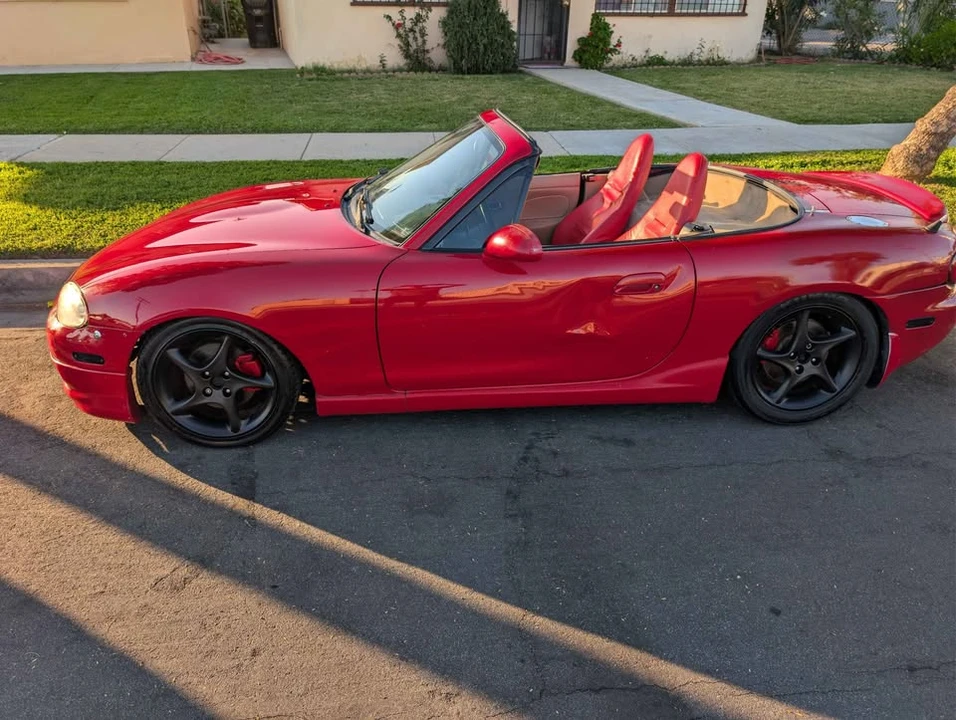 2002 Mazda NB MX-5 Miata - Image 6 of 8