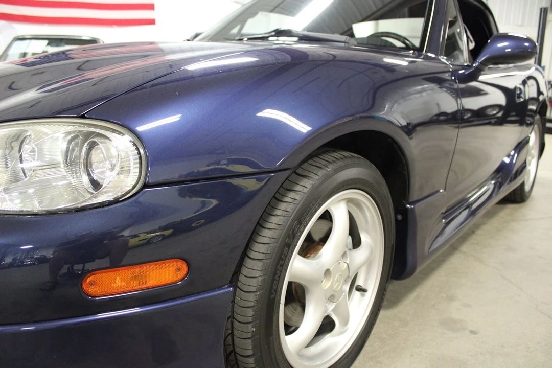 2002 Mazda NB MX-5 Miata - Image 10 of 12