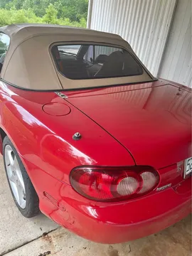 2002 Mazda Miata MX-5 Convertible