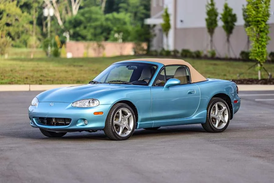 2002 Mazda NB MX-5 Miata - Image 5 of 31