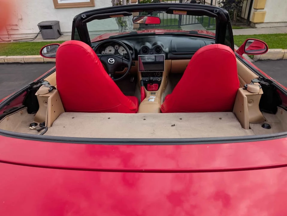 2002 Mazda NB MX-5 Miata - Image 8 of 10