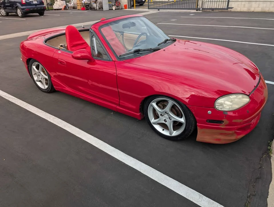 2002 Mazda NB MX-5 Miata - Image 4 of 10