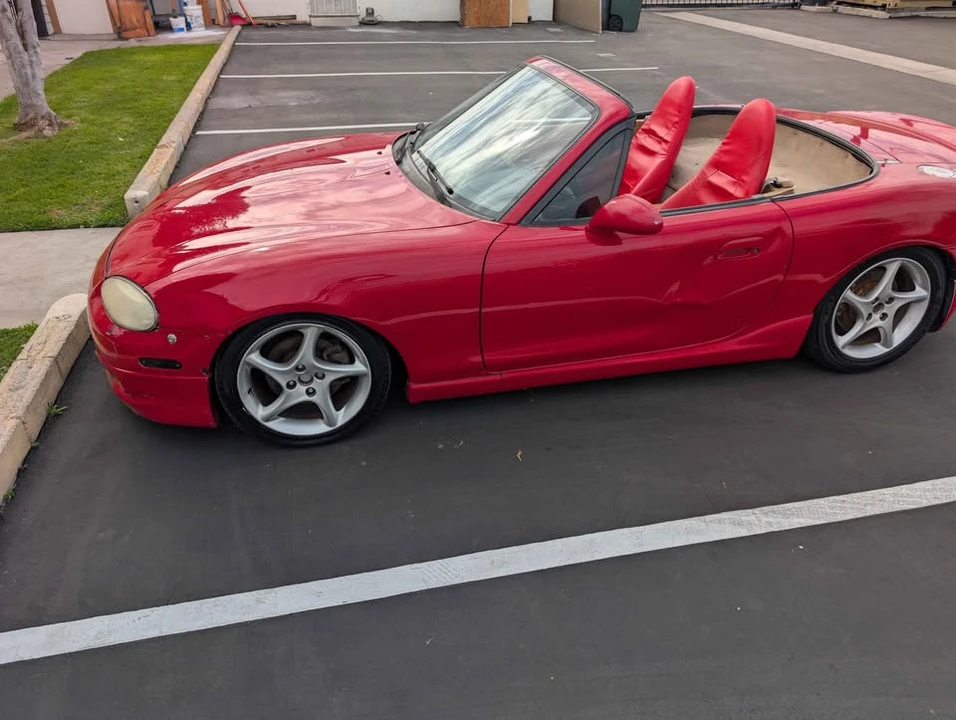 2002 Mazda NB MX-5 Miata - Image 3 of 10