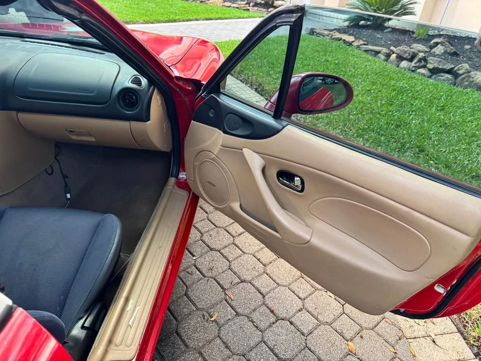 2002 Mazda NB MX-5 Miata - Image 10 of 10