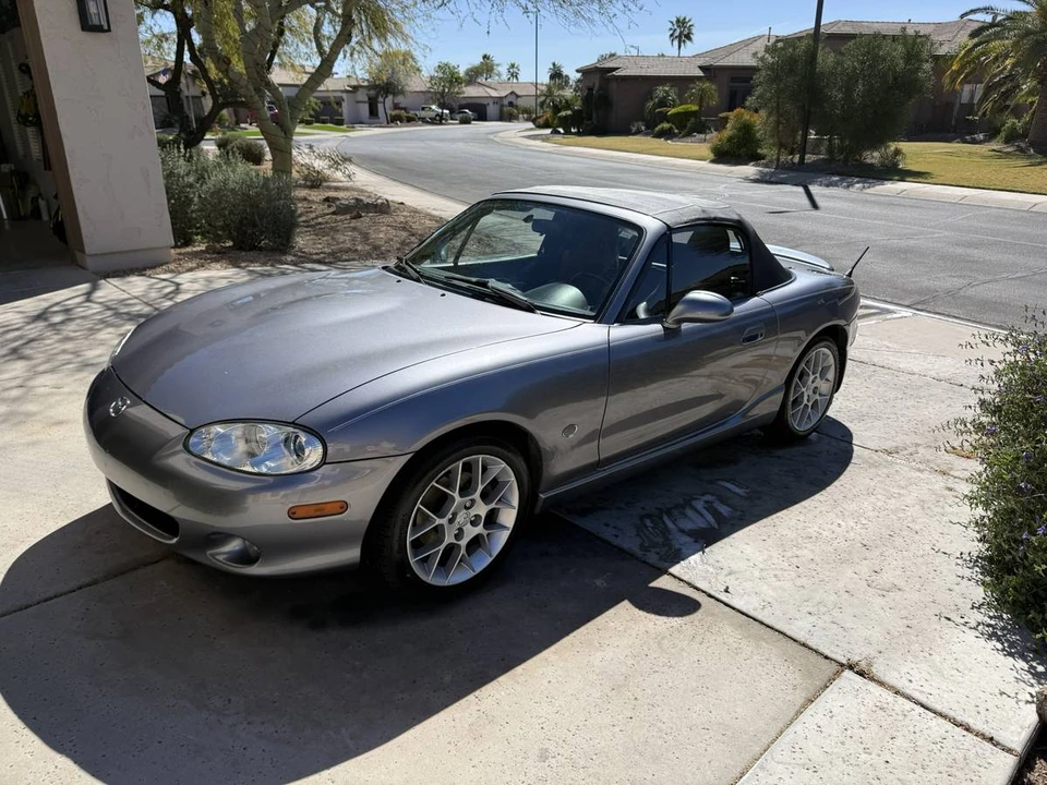 2002 Mazda NB MX-5 Miata - Image 5 of 9