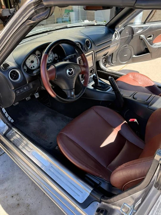 2002 Mazda NB MX-5 Miata - Image 8 of 9