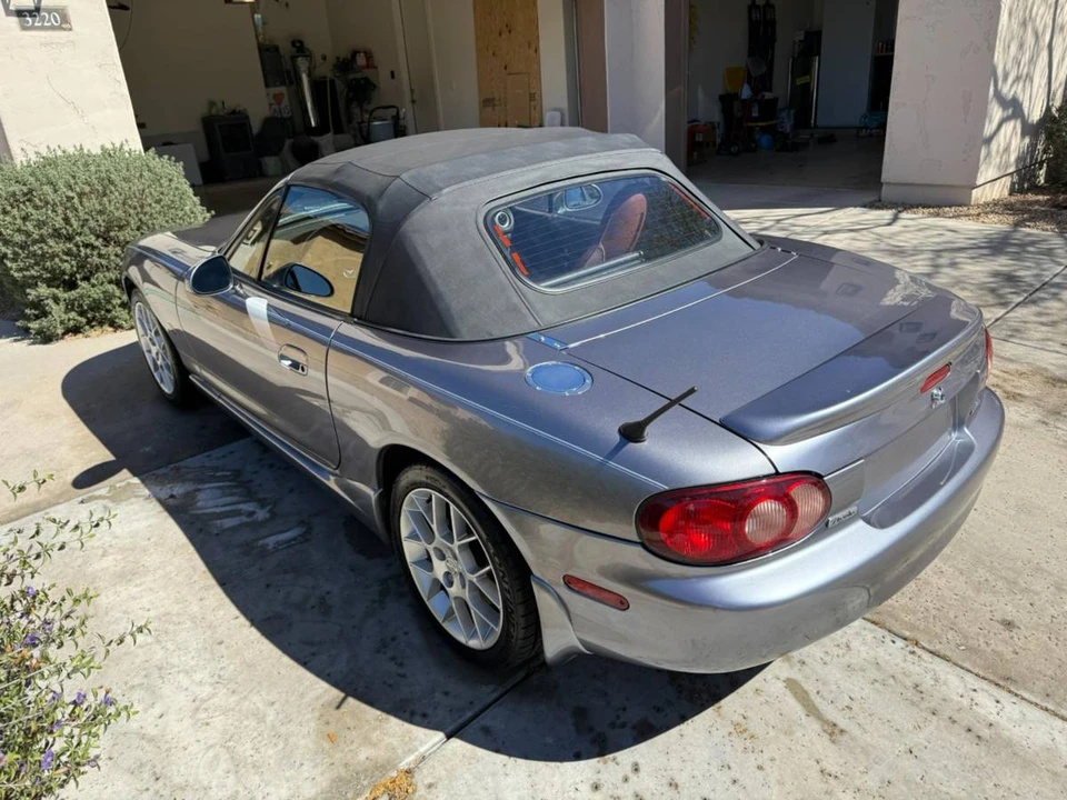 2002 Mazda NB MX-5 Miata - Image 4 of 9