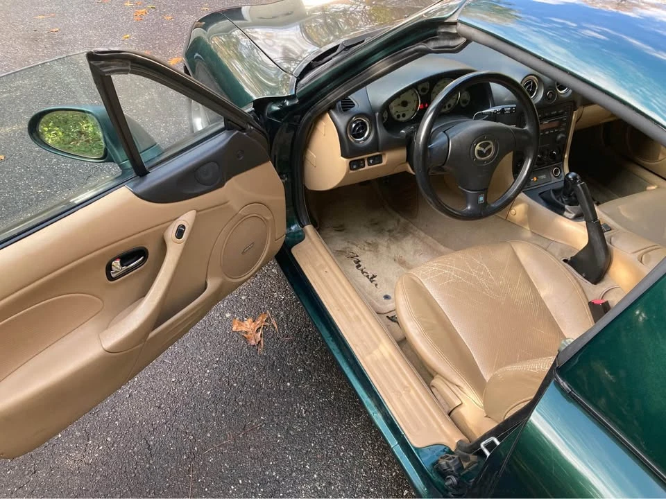 2002 Mazda NB MX-5 Miata - Image 6 of 10