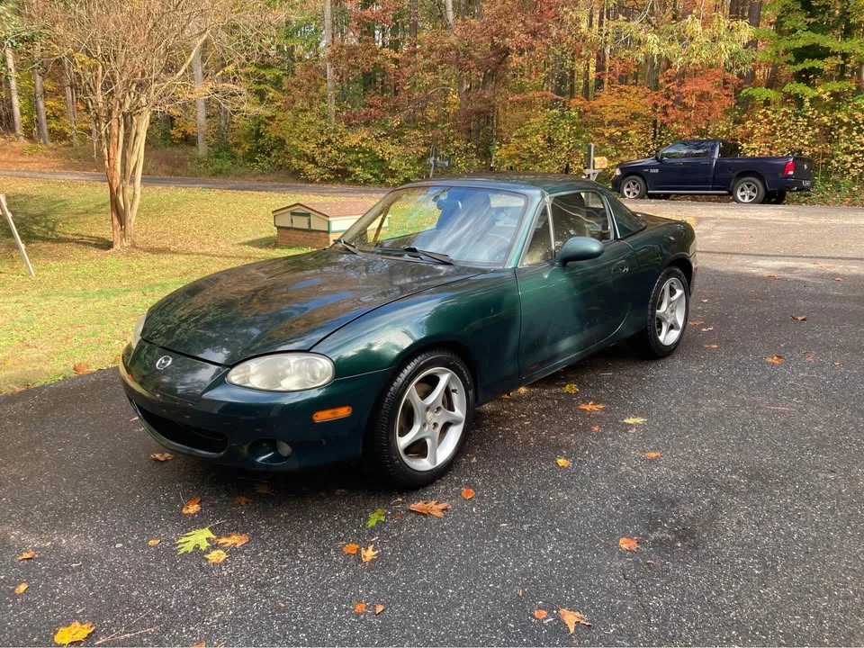 2002 Mazda NB MX-5 Miata - Image 2 of 10