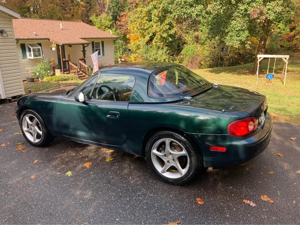 2002 Mazda NB MX-5 Miata - Image 4 of 10