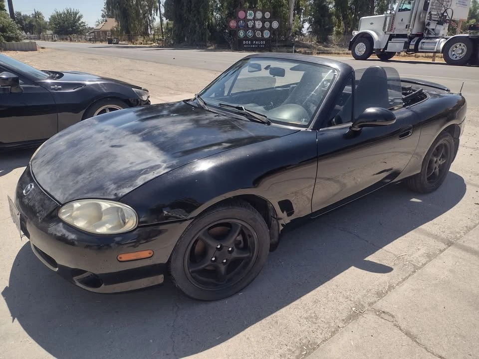 2002 Mazda NB MX-5 Miata - Image 4 of 7
