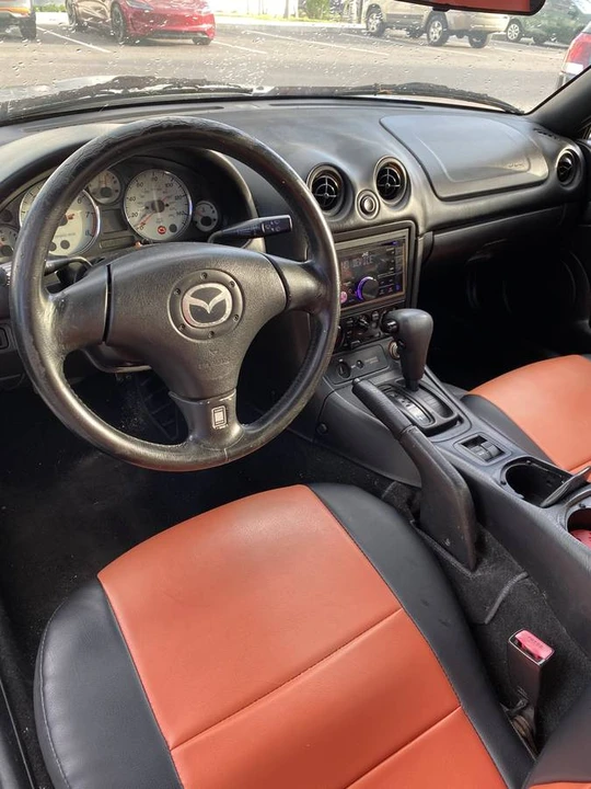 2002 Mazda NB MX-5 Miata - Image 4 of 5