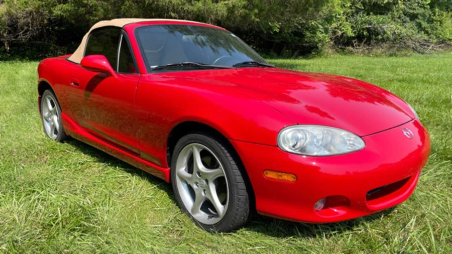 2002 Mazda NB MX-5 Miata - Image 5 of 8