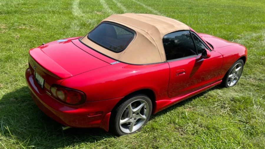 2002 Mazda NB MX-5 Miata - Image 6 of 8