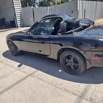 2002 Mazda MX-5 Miata