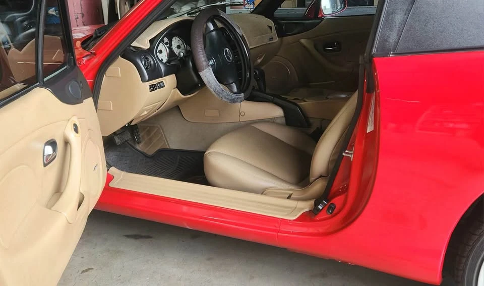 2002 Mazda NB MX-5 Miata - Image 4 of 6