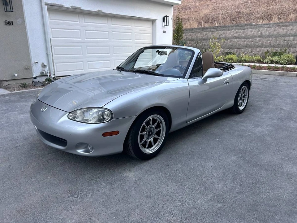 2002 Mazda NB MX-5 Miata - Image 14 of 16