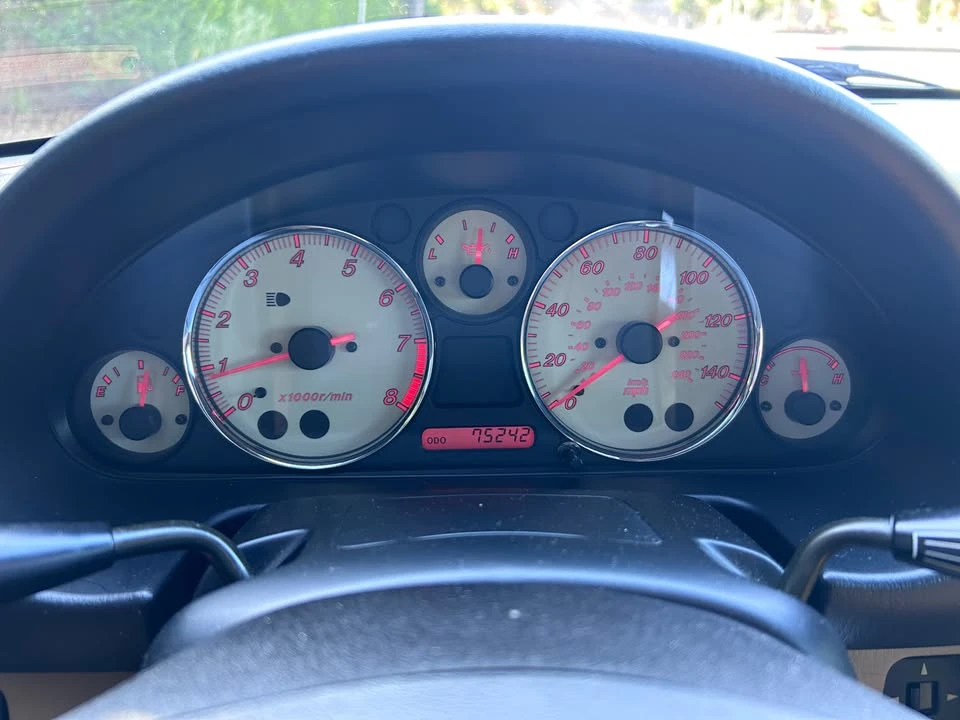 2002 Mazda NB MX-5 Miata - Image 8 of 16