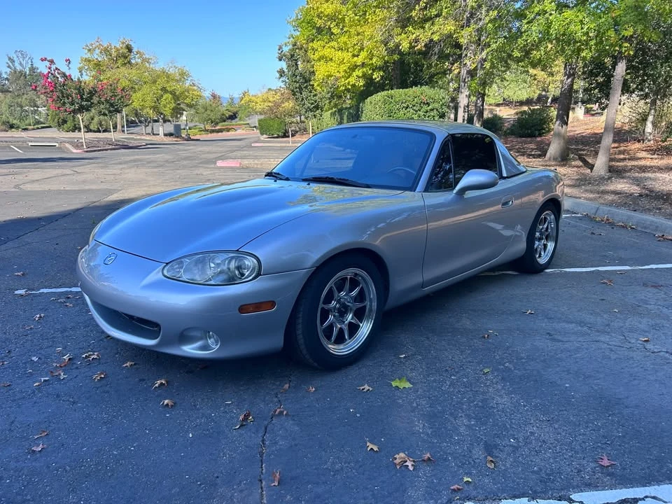 2002 Mazda NB MX-5 Miata - Image 6 of 16