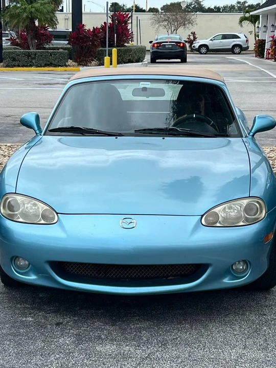 2002 Mazda NB MX-5 Miata - Image 6 of 7