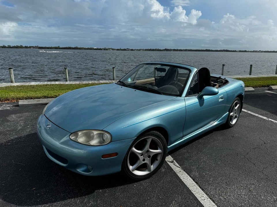 2002 Mazda NB MX-5 Miata - Image 4 of 7