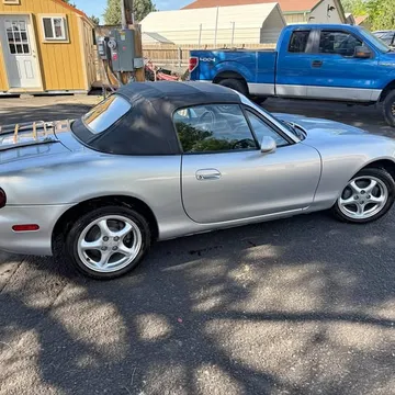 2002 Mazda MX-5 Miata