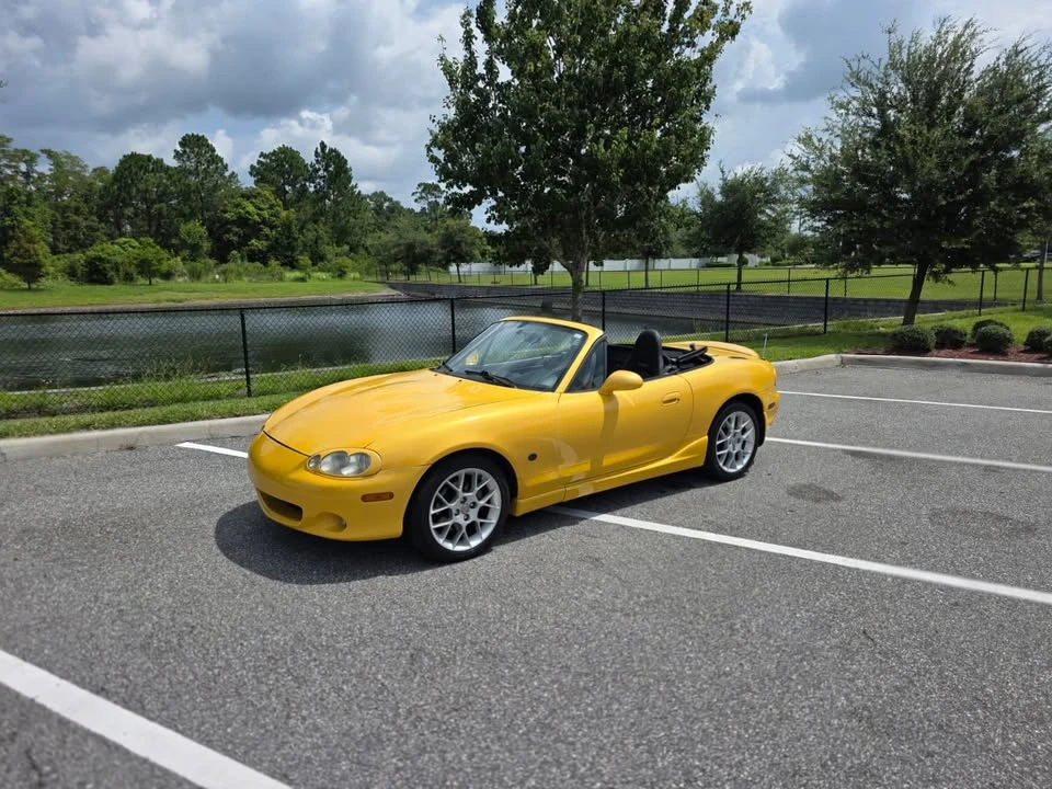 2002 Mazda NB MX-5 Miata - Image 12 of 13