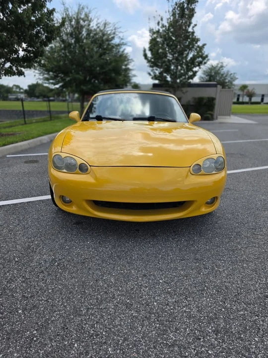 2002 Mazda NB MX-5 Miata - Image 5 of 13
