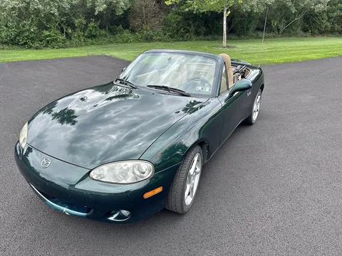 2002 Mazda MX-5 Miata