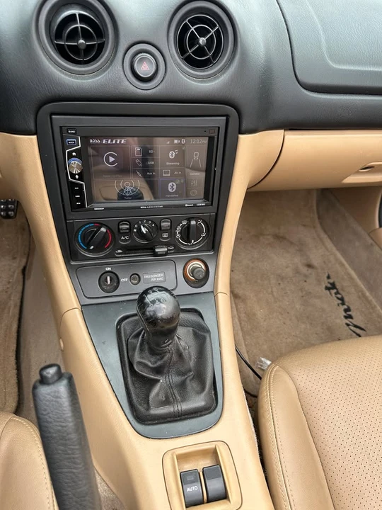 2002 Mazda NB MX-5 Miata - Image 5 of 7