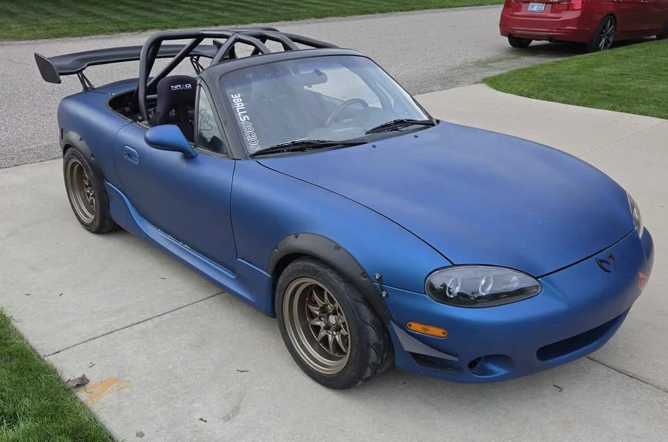2002 Mazda NB MX-5 Miata - Image 2 of 6