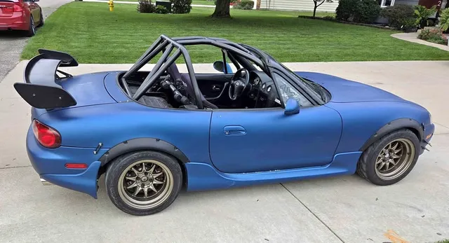 2002 Mazda MX-5 Miata