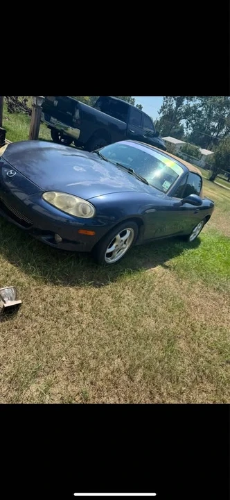 2002 Mazda NB MX-5 Miata - Image 2 of 5