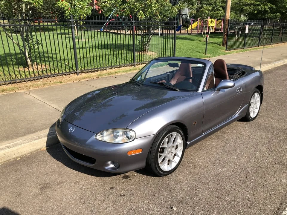 2002 Mazda NB MX-5 Miata - Image 4 of 10