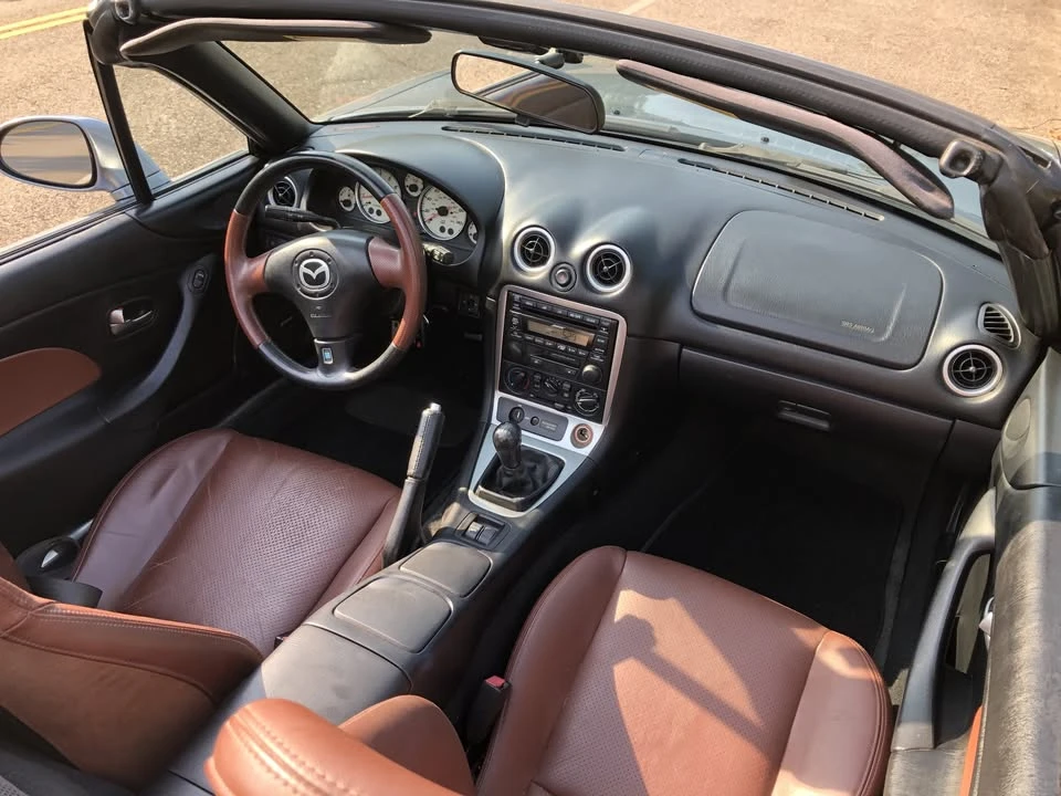 2002 Mazda NB MX-5 Miata - Image 5 of 10