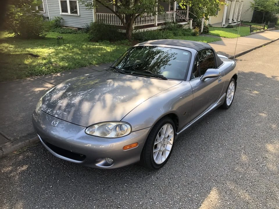 2002 Mazda NB MX-5 Miata - Image 9 of 10