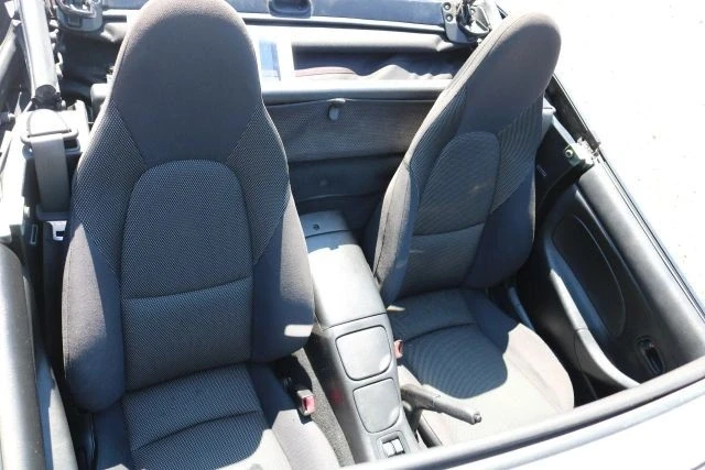 2002 Mazda NB MX-5 Miata - Image 5 of 12