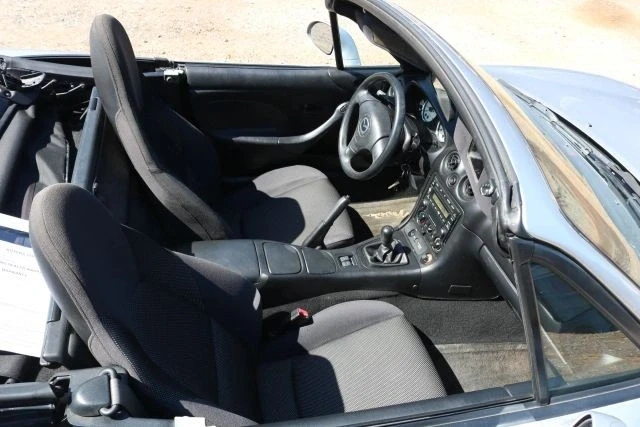 2002 Mazda NB MX-5 Miata - Image 8 of 12