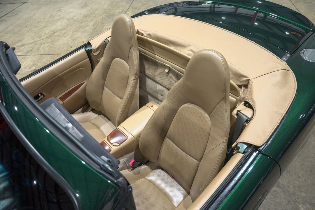 2002 Mazda - Image 19 of 31