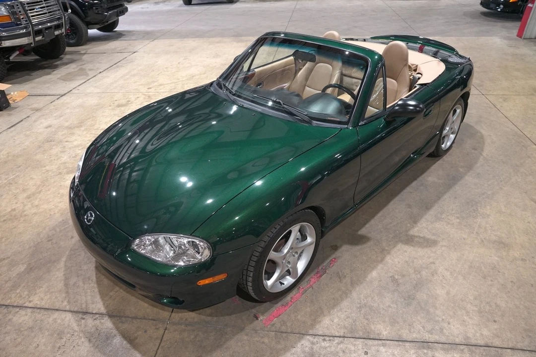 2002 Mazda - Image 15 of 31