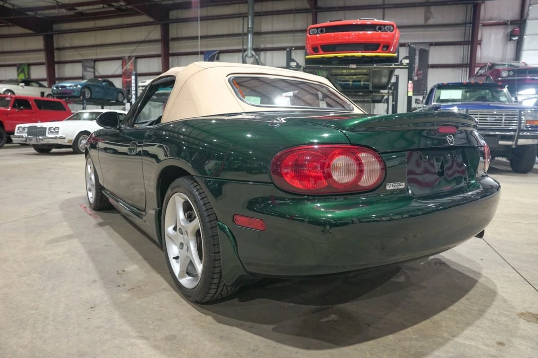 2002 Mazda - Image 22 of 31