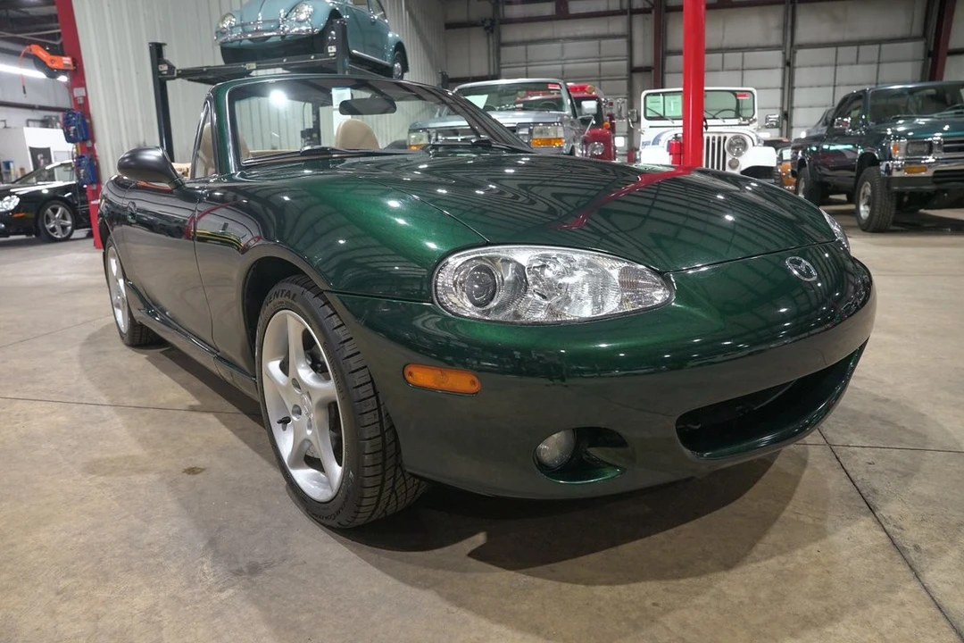 2002 Mazda - Image 12 of 31