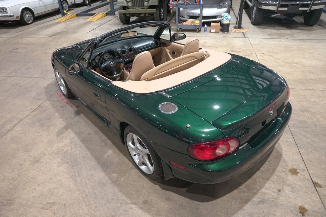 2002 Mazda - Image 16 of 31