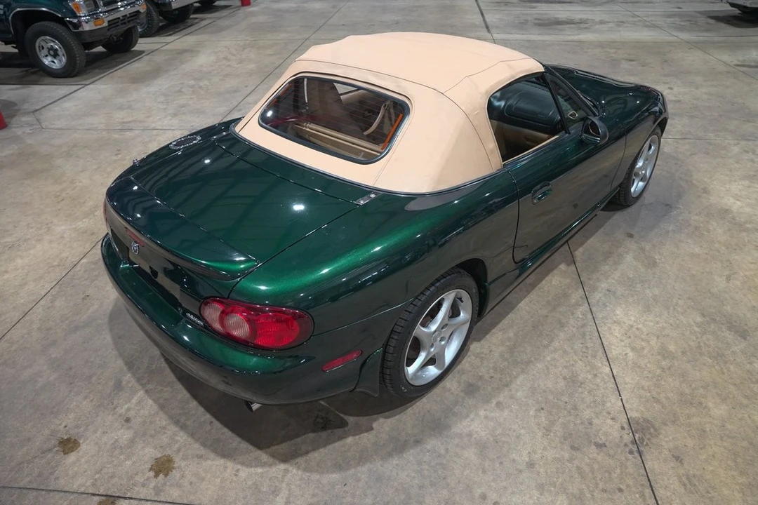 2002 Mazda - Image 31 of 31