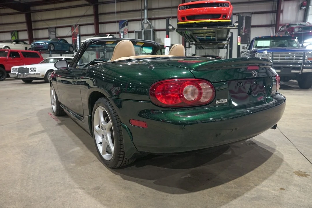 2002 Mazda - Image 6 of 31
