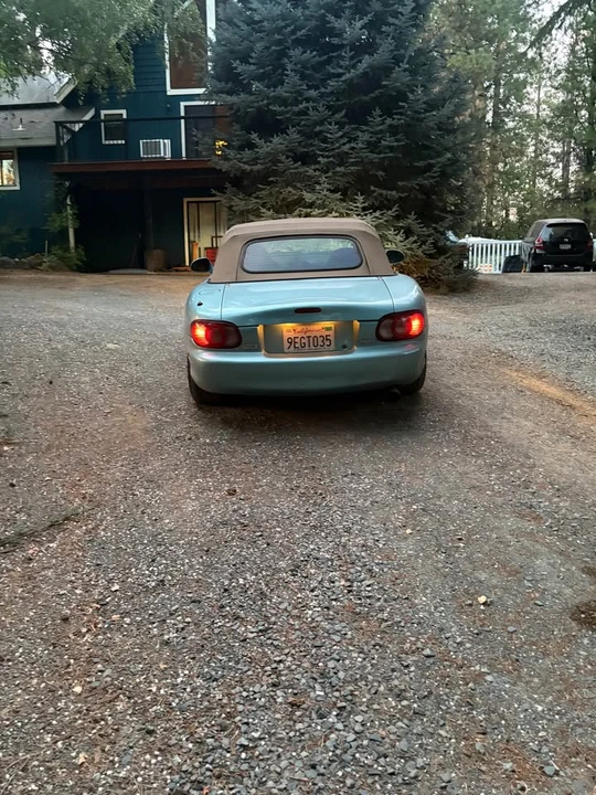 2002 Mazda NB MX-5 Miata - Image 7 of 9